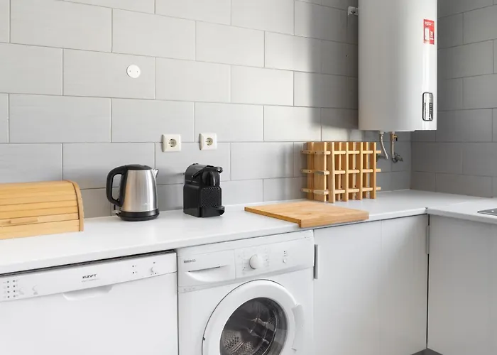 Delta Marina Виламура